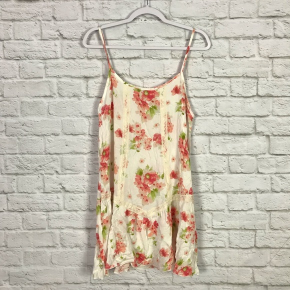 orange creek Tops - Orange Creek Floral Crochet Lace LongLine TankTop
